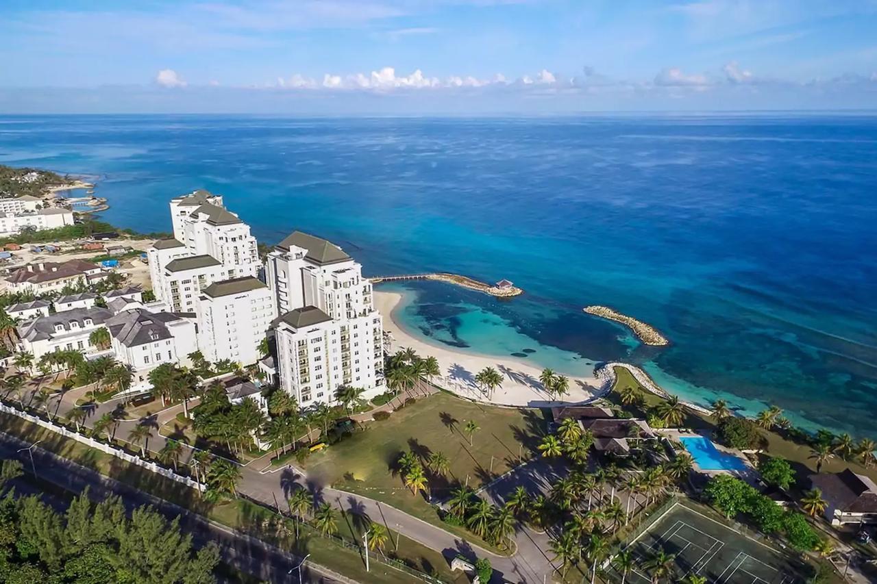 Luxury 2Br Home Facing Beach W/Pool Montego Bay #3 المظهر الخارجي الصورة